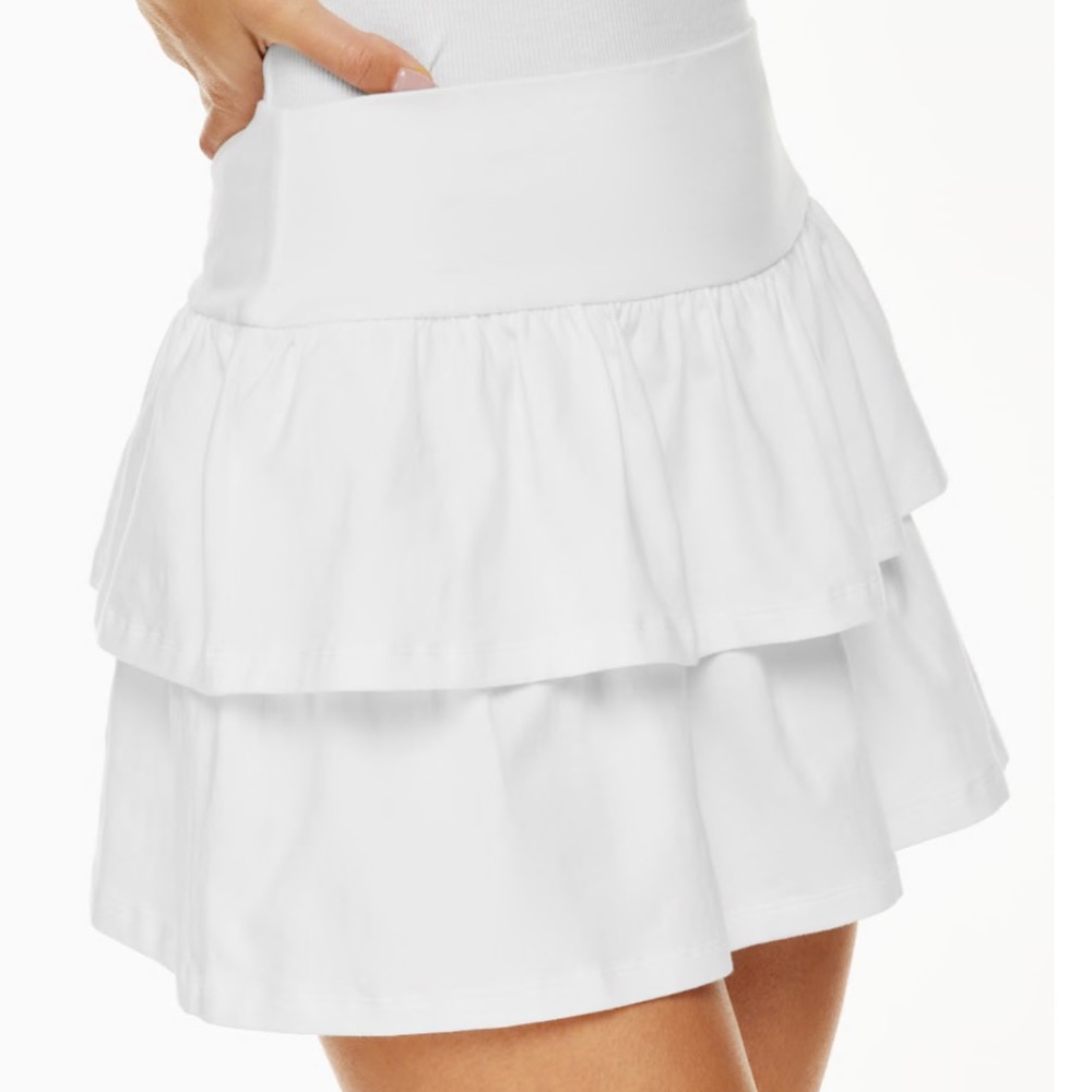Aritzia Sunday Bestwhite skirt